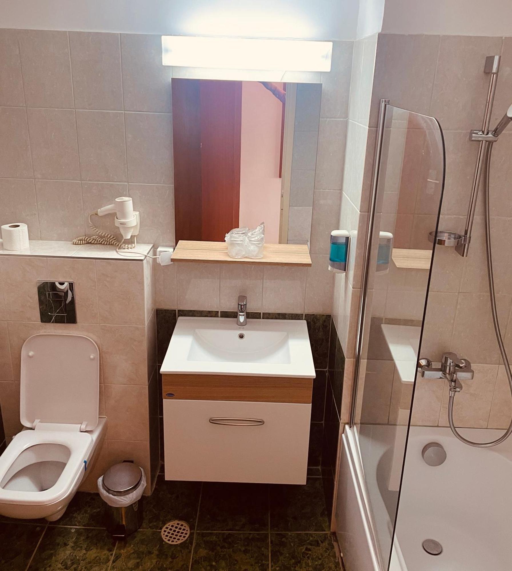 Hotel Moldova Bîrlad Extérieur photo